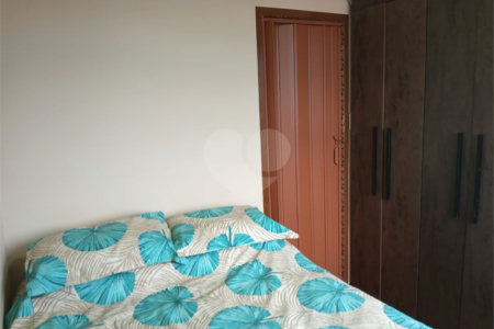 Apartamento à Venda no Bairro do Brás com 52 m² 2 quartos e armário embutido