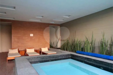 Apartamento á Venda de 1 Dormitório com Varanda na Bela Vista em São Paulo- R$ 745.000