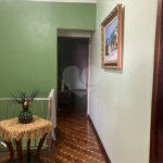 Casa com 4 dormitórios na Saúde.