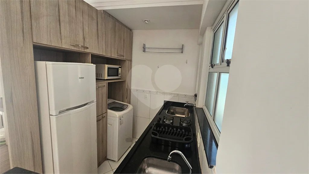 Apartamento mobiliado disponível para locação - em excelente localização na Av. Independência em Piracicaba.