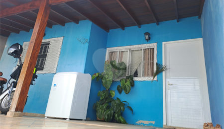 Casa à venda com 3 quartos em Popular III, Louveira, SP