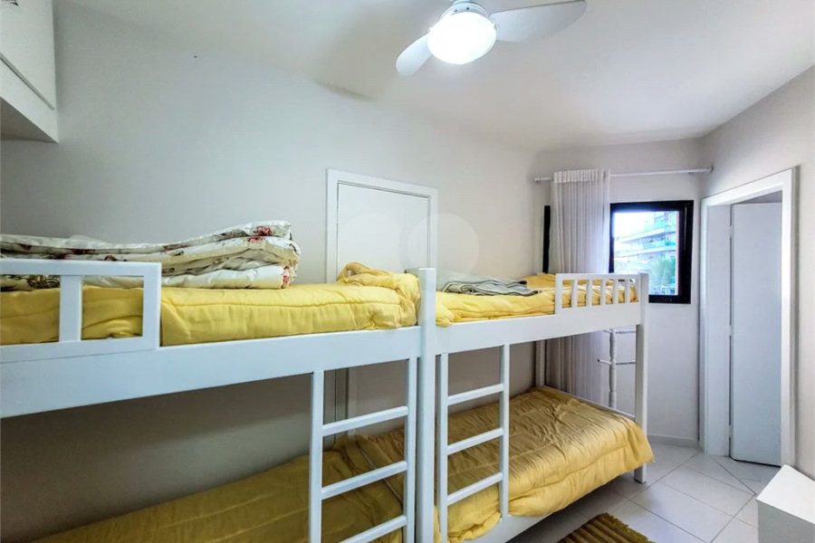 Apartamento à venda com 5 quartos, sendo 3 suítes,  em Riviera de São Lourenço, Bertioga, SP