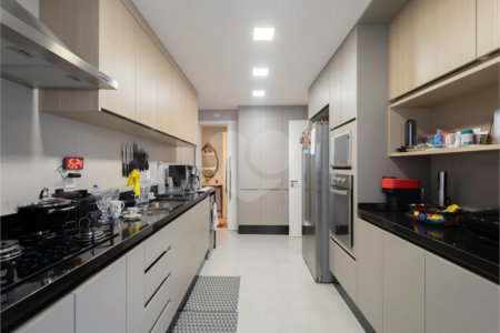 Apartamento a venda nos Jardins 262 m2, 3 suites e 3 vagas