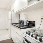Pratico e moderno apartamento mobiliado de 45 m2 na Bela Vista