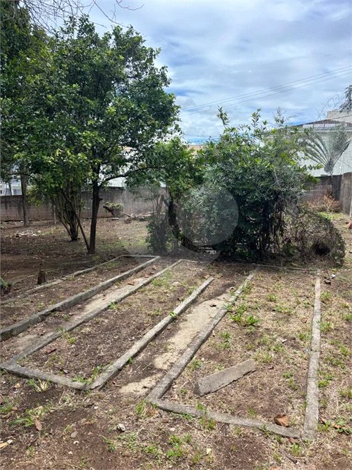 Chácara à venda com 3 quartos, sendo 1 suíte, em Bosque, Vinhedo, SP