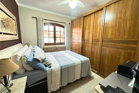 Casa a Venda no Jardim Melle em Vinhedo/SP