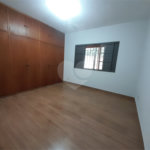 Casa de Alto Padrão à Venda e Locação no Parque Santa Mônica - São Carlos