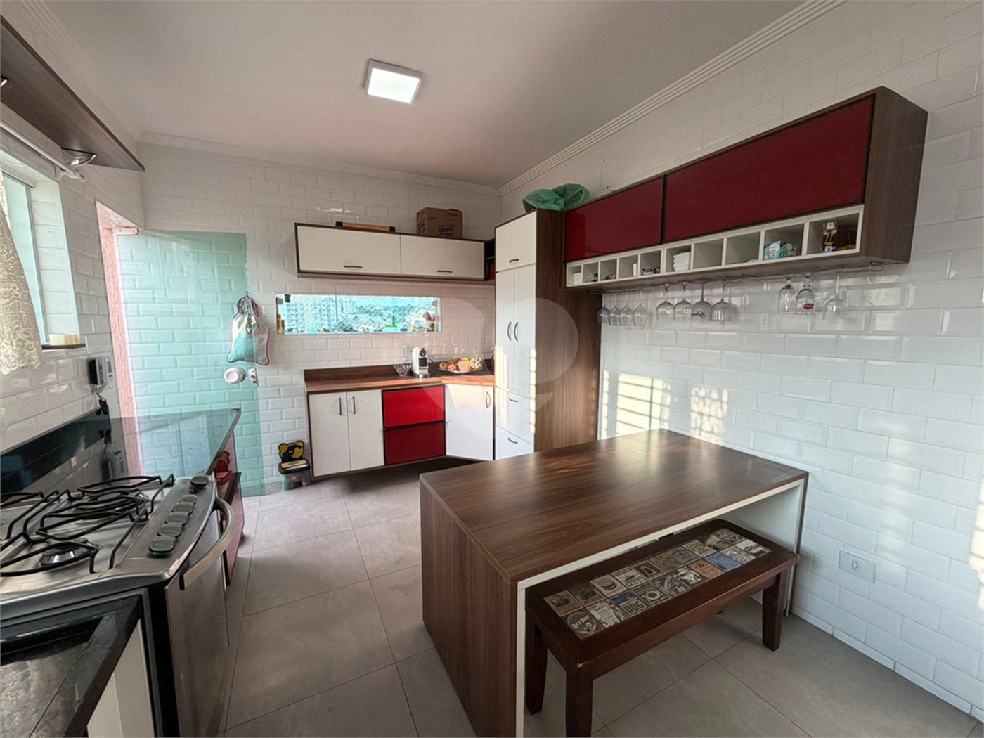 Sobrado à venda com 3 quartos, sendo 2 suítes, em Santana, São Paulo, SP