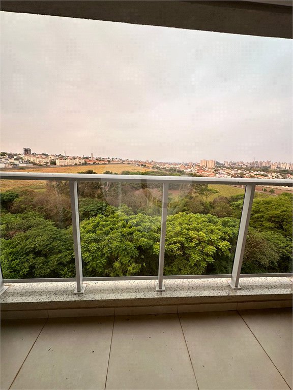 Apartamento Mobiliado de 2 Dormitórios com Suíte no Edifício Valentina Park Venda