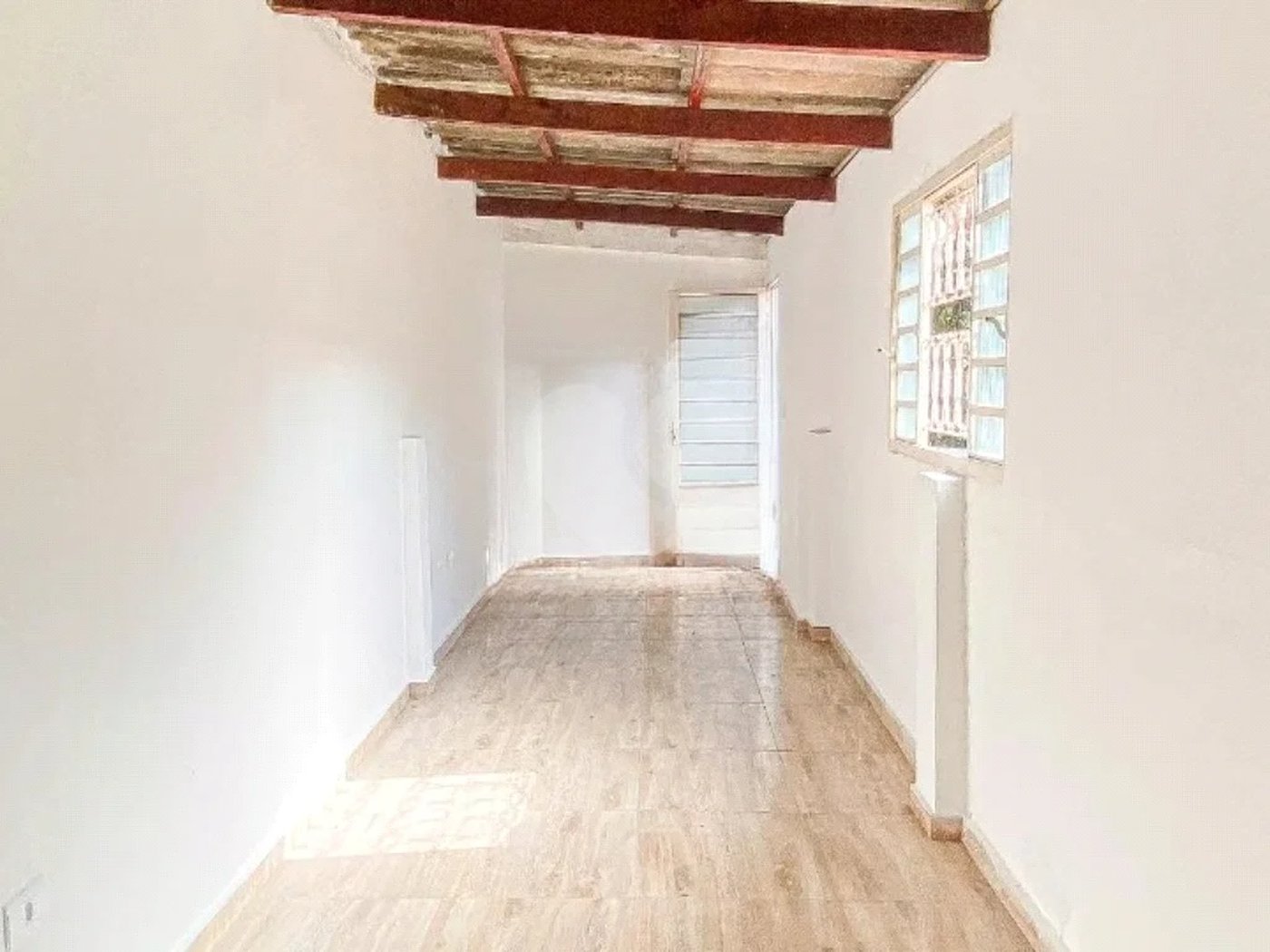 Sobrado com 400m² , 3 dormitórios , sendo 2 suítes , 3 vagas , à venda no centro de Santo André.
