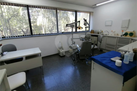 SALA/CONSULTÓRIO ODONTOLÓGICO Região da Paulista, 45m2.