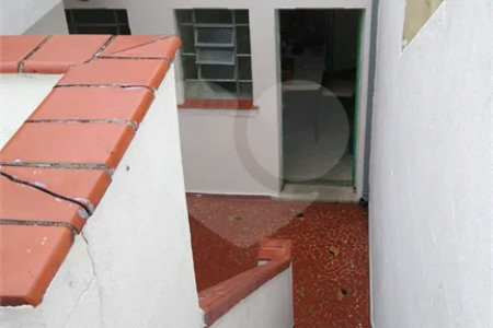 Sobrado a Venda na Mooca, com 248 m²
