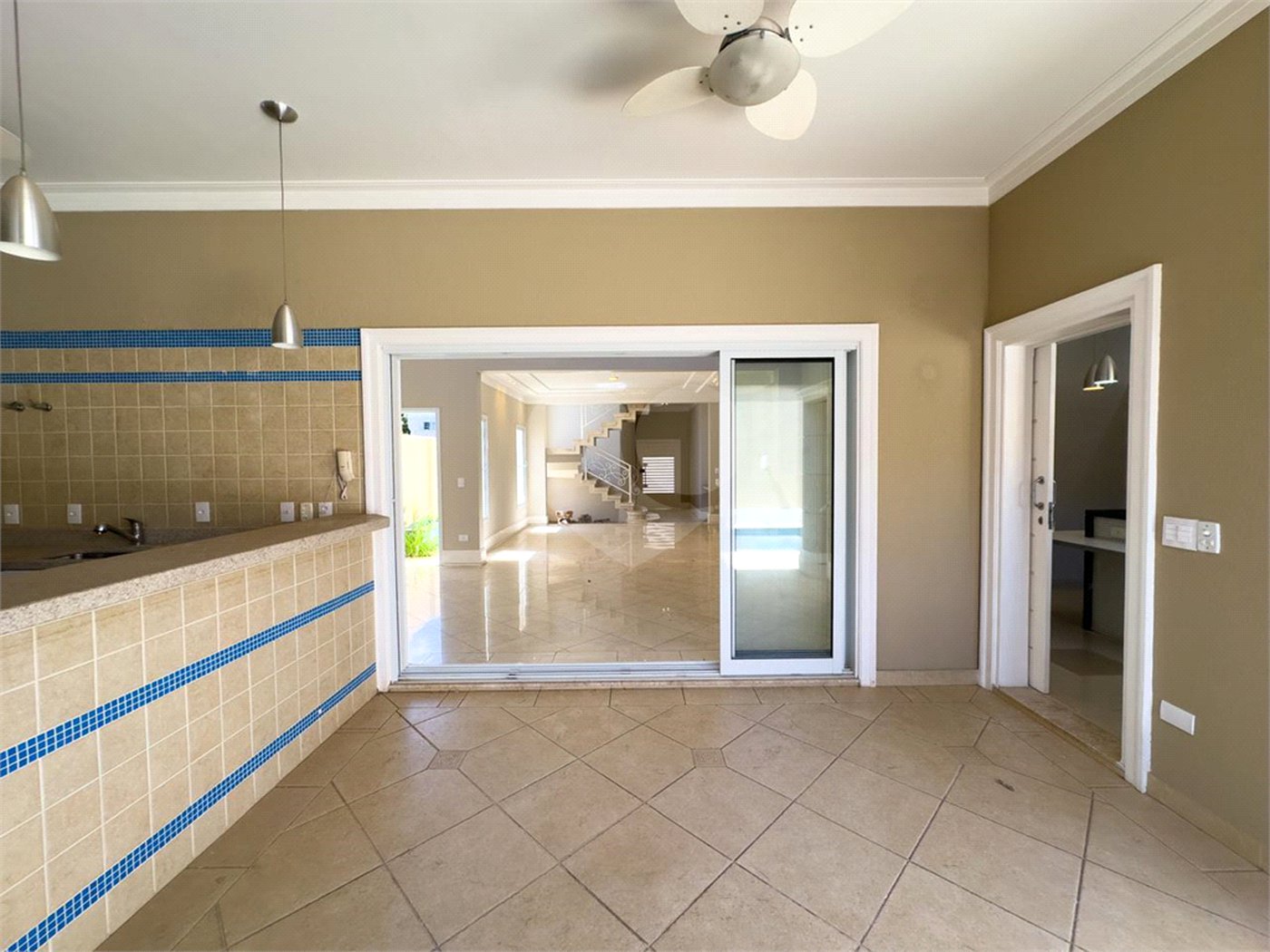 Lindo sobrado para venda em Indaiatuba/SP - Condomínio Esplendor. R$ 3.300.000,00.