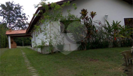 Chácara à venda com 5 quartos, sendo 1 suíte,  em Parque Rio Abaixo, Atibaia, SP