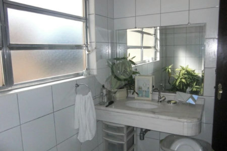 Campos Elíseos -Apto 143m² - 03 quartos - 01 Suíte - 01 Vaga.