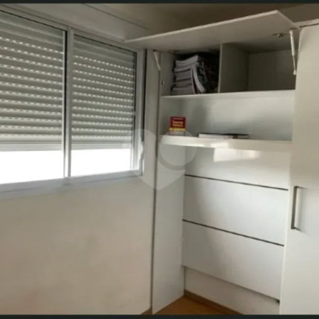 Apartamento de 2 quartos à venda em Artur Alvim