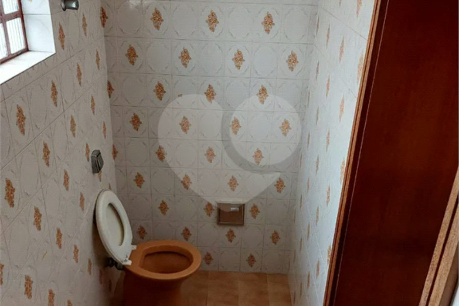 Sobrado à venda na Saúde c/ 330m2 - 5 Quartos/1 Suíte/2Vagas
