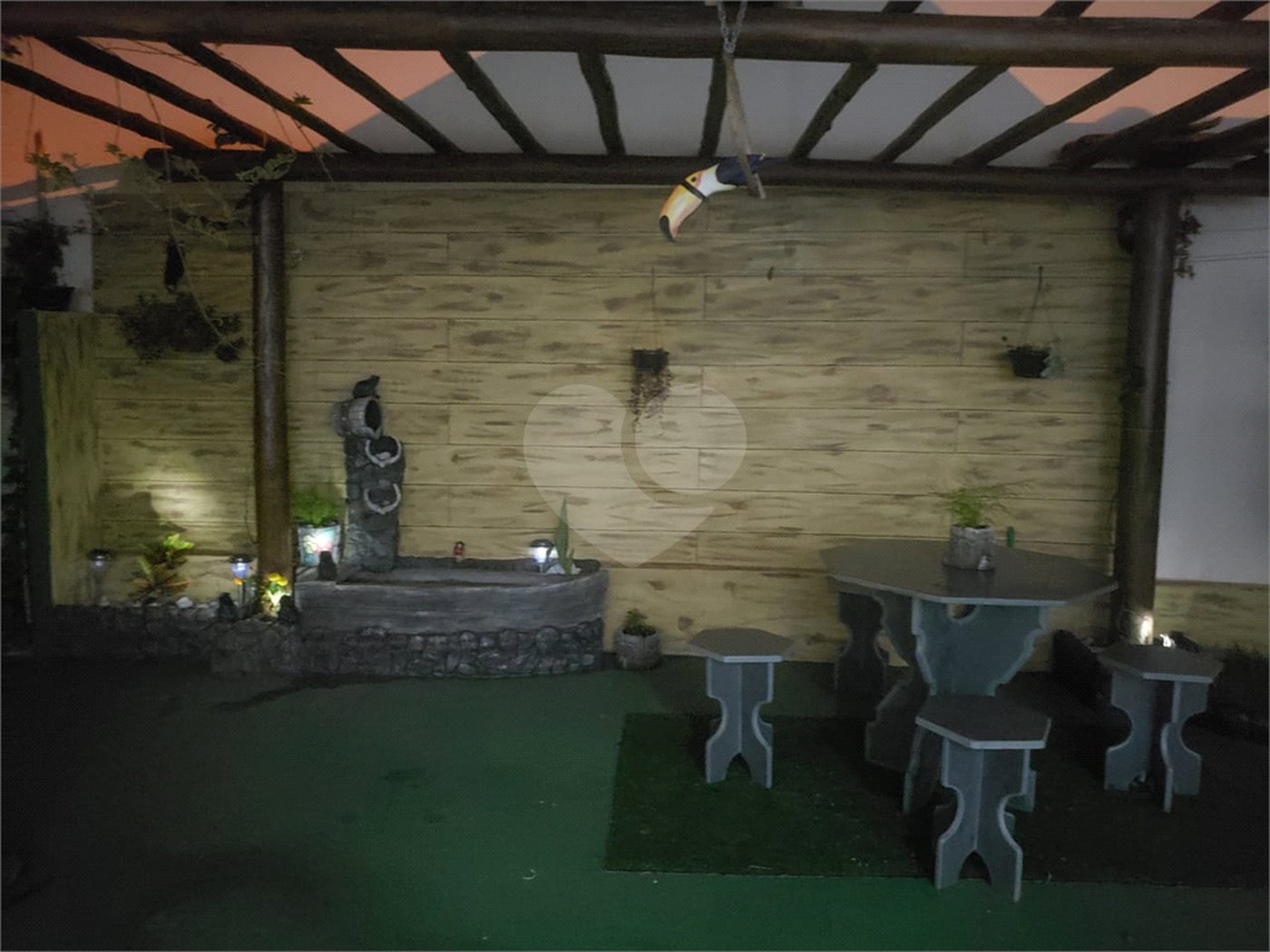 Casa térrea em Araraquara/SP, na Vila Xavier.