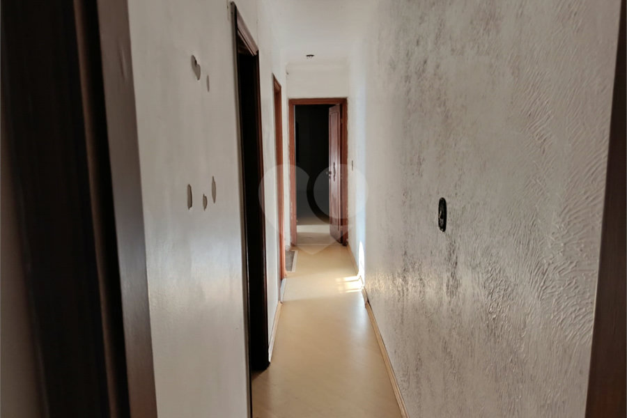 Oportunidade! Sobrado 3 Dorms/ 1 Suíte e 2 Vagas