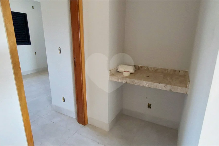 Casa à venda com 3 quartos, sendo 1 suíte,  no condomínio Residencial Mônaco, Piracicaba - SP