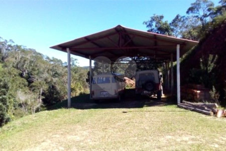 Sítio à Venda Natividade da Serra c/ 2.291,56m² Area Const. e 271.000,00m² Área Total