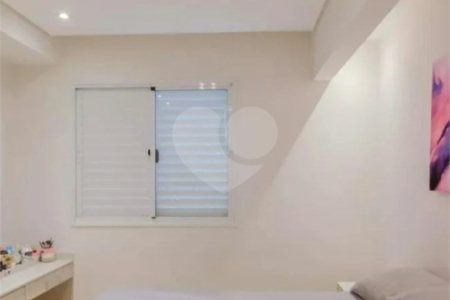 Apartamento no Ipiranga de 68m2 com 2 dorms, 1 suíte, 2 banheiros, 1 vaga. Estuda permuta.