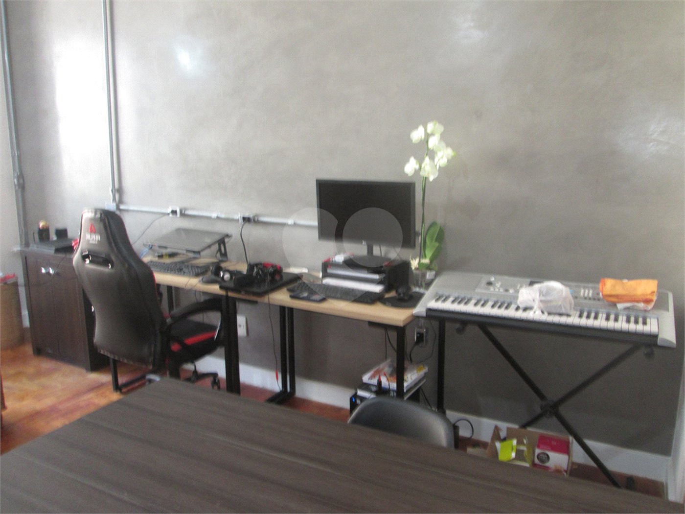APARTAMENTO TODO REFORMADO!! 1 dormitório. Bairro da Bela Vista. Área Útil: 36 m².