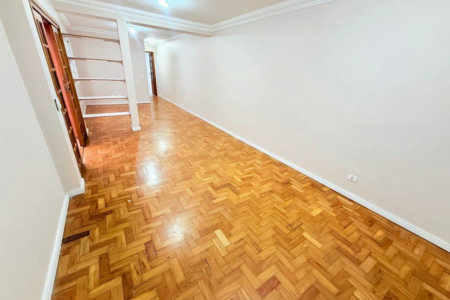 Casa à venda com 3 quartos, sendo 1 suíte,  em Jardim Olympia, São Paulo, SP