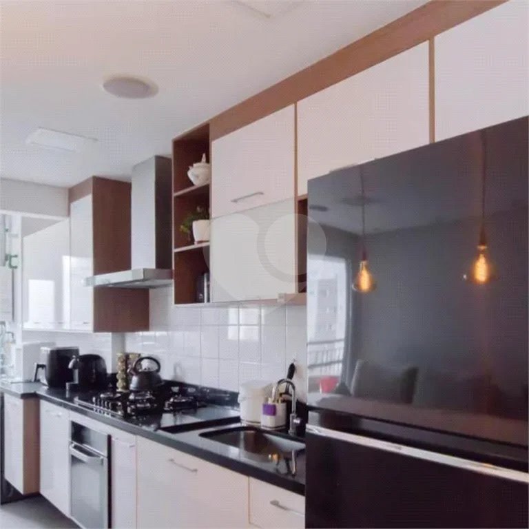 Apartamento no Ipiranga de 68m2 com 2 dorms, 1 suíte, 2 banheiros, 1 vaga. Estuda permuta.