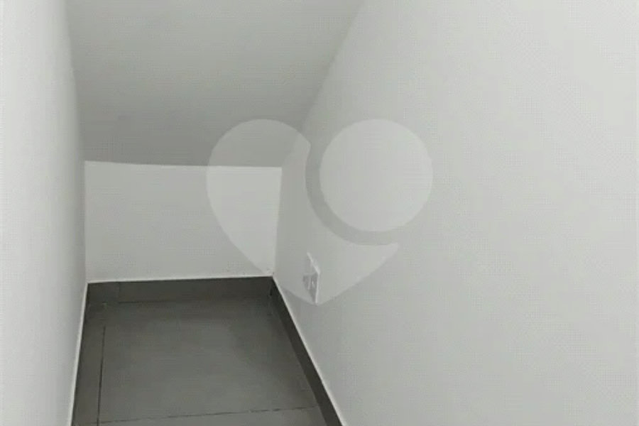 Aluga-se Salão Comercial na Vila Mascote