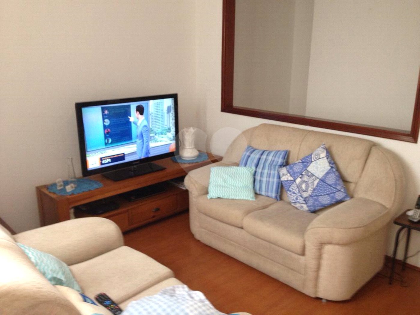 Vende-se Sobrado em Condomínio Fechado – 3 Dormitórios | 180 m²