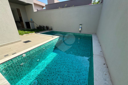 Casa Térrea com 163m² no Faixa Azul