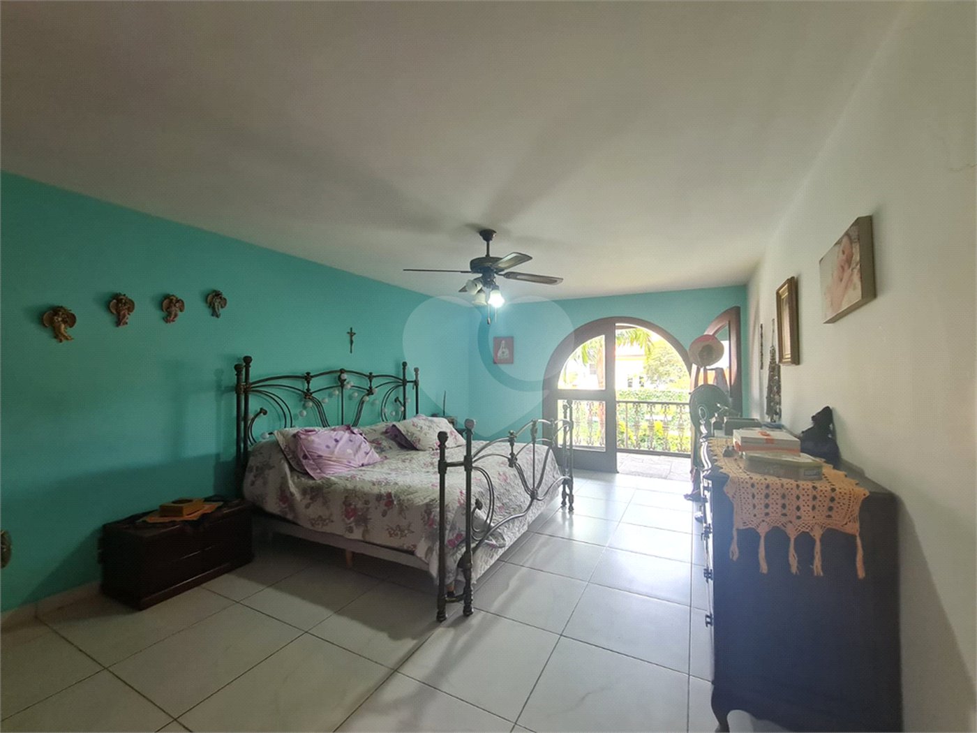 Casa à venda com 3 quartos, sendo 1 suíte, em Interlagos, São Paulo, SP