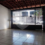 Casa com 180m², 3 dormitórios, 1 vaga, à venda na Vila Scarpelli em Santo André.