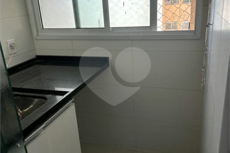 Apartamento MOBILIADO à venda. ÓTIMA OPORTUNIDADE!