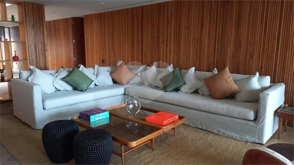 Casa à venda com 7 suítes no condomínio Fazenda Boa Vista, Porto Feliz - SP