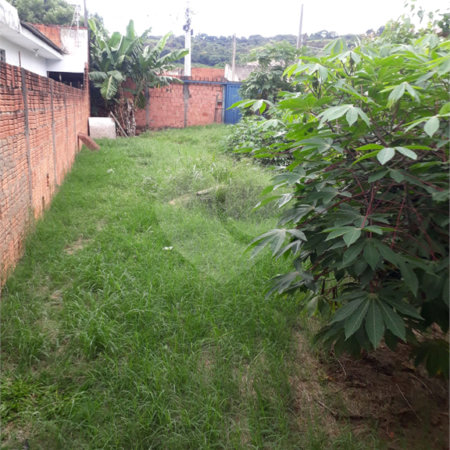 Terreno de esquina no Cidade Aracy.