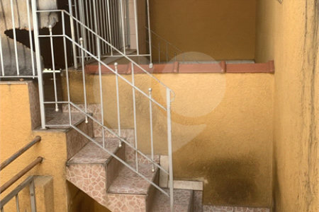Casa a venda em 66 m2- 2 dormitórios em Vila Regente Feijó