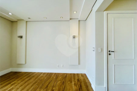 OPORTUNIDADE DE COMPRA NO DOMO HOME - 123 M² 3 DORMITORIOS SUITE COM CLOSET ANDAR ALTO!