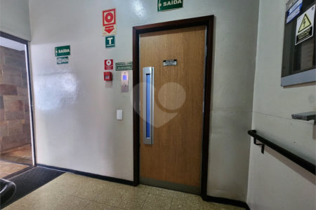 Apartamento no Edifício São Carlos