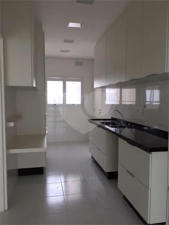 Paraíso - Apartamento com Varanda Gourmet e Lazer de Clube