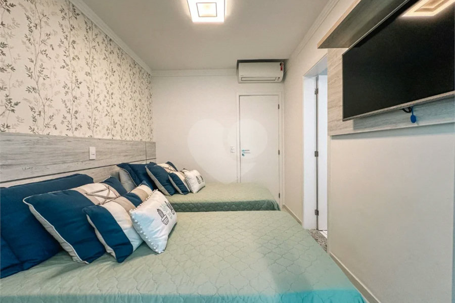 Apartamento à venda com 3 quartos, sendo 2 suítes,  em Riviera de São Lourenço, Bertioga, SP