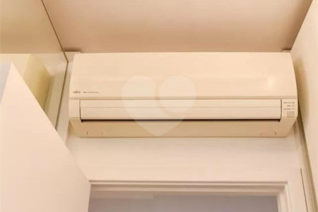 Apartamento no Ipiranga de 94m2 com 2 dorms, 1 suíte, 3 banheiros, 2 vagas. Estuda permuta.