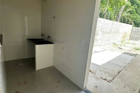 Casa à venda com 4 quartos, sendo 1 suíte, em Bacaba, Balsas, MA