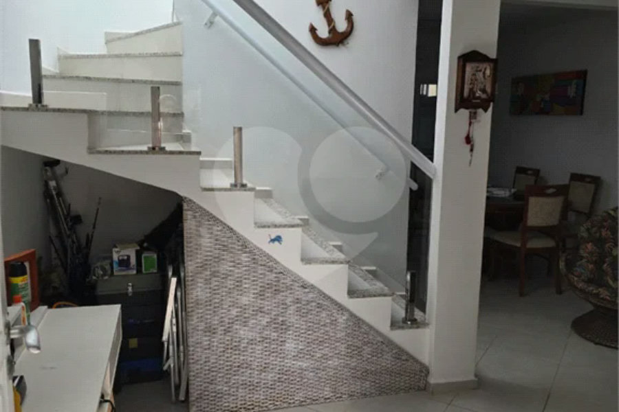 Apartamento à venda com 2 suítes em Maitinga, Bertioga, SP