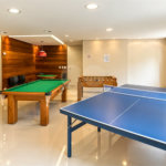 Apartamento de 130 m² no Jardim do Mar, com 3 suítes, 4 banheiros, varanda gourmet, 2 vagas e condomínio completo com piscina aquecida e lazer.