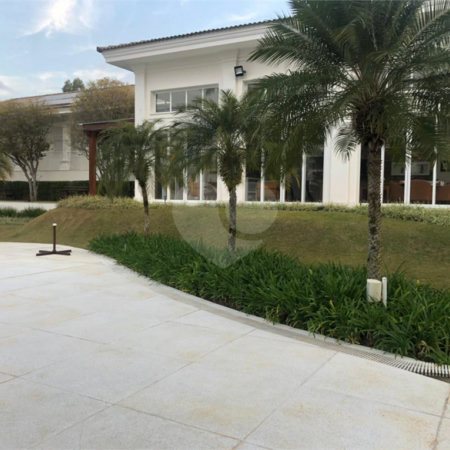 Casa de luxo a venda em Atibaia