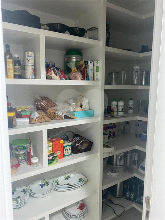 Condomínio clube, Apartamento na Mooca com 204 m² Com 3 suítes e 4 Vagas.