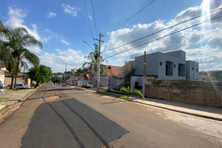 Terreno com 570,00 m² no Santa Mônica