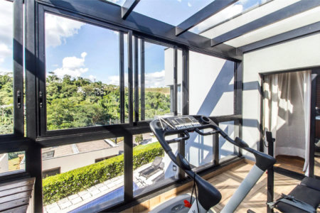 Casa de Alto Padrão à Venda no Residencial Campos do Conde – Santana de Parnaíba/SP